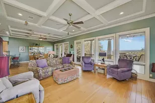 27023 Waterfall Hill Pkwy, Spicewood, TX 78669 - Photo 9