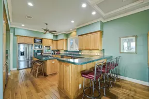 27023 Waterfall Hill Pkwy, Spicewood, TX 78669 - Photo 13