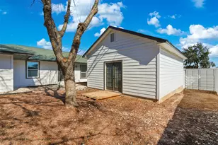 100 Howard Dr, Schertz, TX 78154 - Photo 17