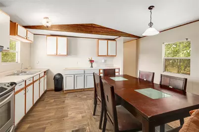 3301 Dry Creek Road, Lockhart, TX 78644 - Photo 11