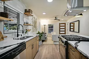 2406 Santa Maria St, Austin, TX 78702 - Photo 15