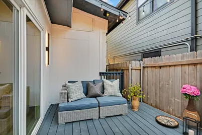 2406 Santa Maria Street, Austin, TX 78702 - Photo 9