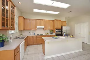 108 High Trail Dr, Georgetown, TX 78633 - Photo 11