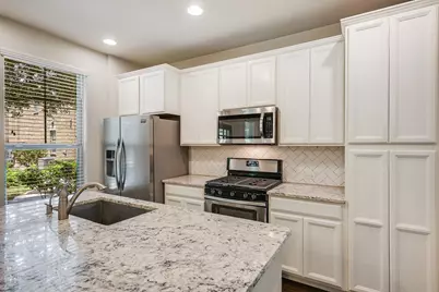 7220 Wyoming Springs Drive Drive #604, Round Rock, TX 78681 - Photo 7