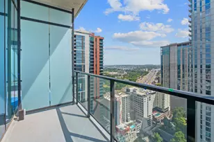 610 Davis St, Austin, TX 78701 - Photo 17