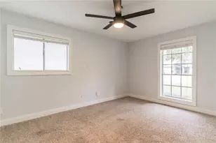 11911 Brookwood Rd, Austin, TX 78750 - Photo 13