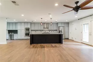 11911 Brookwood Rd, Austin, TX 78750 - Photo 5