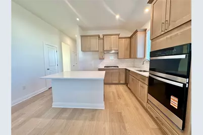 399 Porter Country Parkway, Buda, TX 78610 - Photo 7