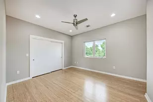 3008 E 14th 1/2 St, Austin, TX 78702 - Photo 31