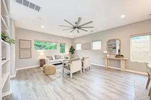 3008 E 14th 1/2 St, Austin, TX 78702 - Photo 5