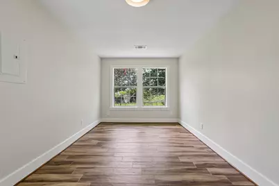 2089 Fm 1704, Elgin, TX 78621 - Photo 15
