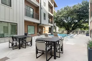 2500 Longview St, Austin, TX 78705 - Photo 9
