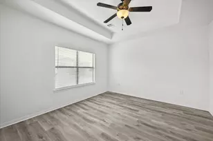 2101 Town Centre Dr, Round Rock, TX 78664 - Photo 13