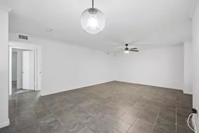 501 W 26th Street #108, Austin, TX 78705 - Photo 29