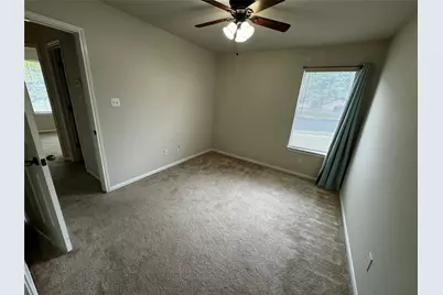 1600 Melissa Oaks Ln Lane, Austin, TX 78744 - Photo 15