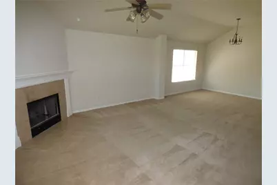 1600 Melissa Oaks Ln Lane, Austin, TX 78744 - Photo 7