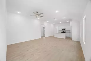191 Hornet St, Elgin, TX 78621 - Photo 7
