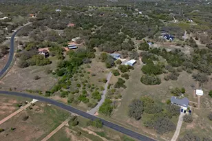 23928 Oscar Rd, Spicewood, TX 78669 - Photo 33
