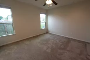 9304 Lost Bridge Ln, Austin, TX 78745 - Photo 15