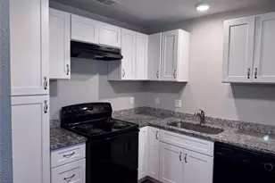 901 Parmer Ave, Killeen, TX 76541 - Photo 1