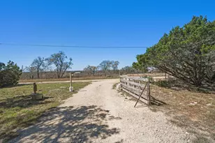 1301 Altwein Rd, Blanco, TX 78606 - Photo 9