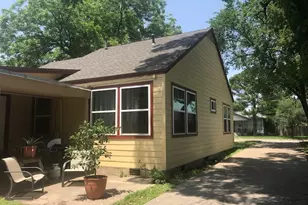 1035 E 44th St, Austin, TX 78751 - Photo 11