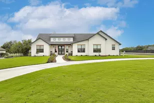 113 Crystal Ln, Georgetown, TX 78633 - Photo 1