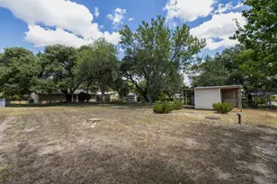 740 E Roitsch Ln, La Grange, TX 78945 - Photo 17