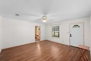 740 E Roitsch Ln, La Grange, TX 78945 - Photo 3