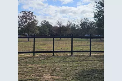 479 Mesquite Drive, Cedar Creek, TX 78612 - Photo 23