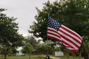 479 Mesquite Dr, Cedar Creek, TX 78612 - Photo 29