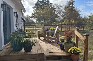 479 Mesquite Dr, Cedar Creek, TX 78612 - Photo 33