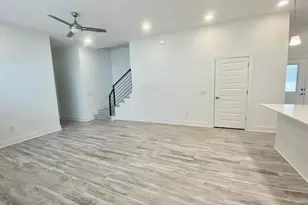 6809 Montana St, Austin, TX 78741 - Photo 31