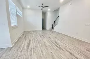 6809 Montana St, Austin, TX 78741 - Photo 5