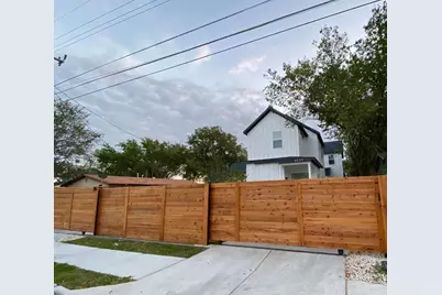 6809 Montana Street #2, Austin, TX 78741 - Photo 35