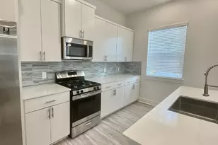 6809 Montana St, Austin, TX 78741 - Photo 7