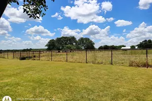 3550 Co Rd 245, Florence, TX 76527 - Photo 9