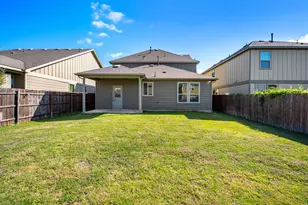 108 Normal School Way, Liberty Hill, TX 78642 - Photo 25