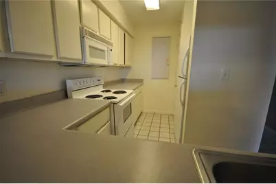 501 W 26th Street #222, Austin, TX 78705 - Photo 3