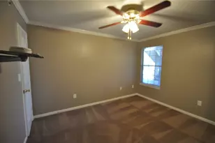 501 W 26th St, Austin, TX 78705 - Photo 7