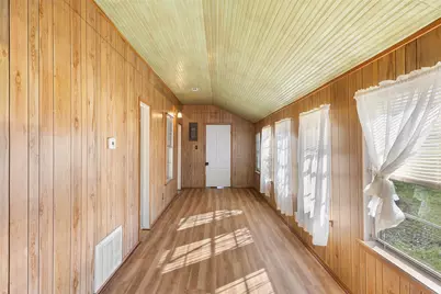 809 N Main Street, Lexington, TX 78947 - Photo 15