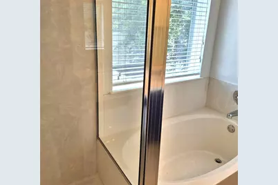 1139 Emmitt Run, Austin, TX 78721 - Photo 19