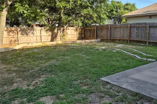 1139 Emmitt Run, Austin, TX 78721 - Photo 27