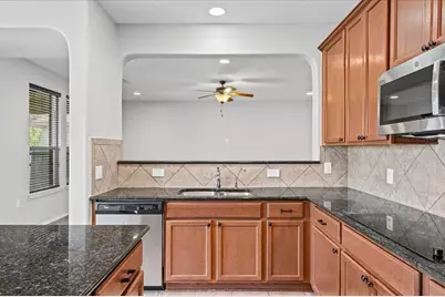8804 Capitol View Drive, Austin, TX 78747 - Photo 11