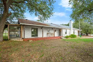 10518 Signal Hill Rd, Austin, TX 78737 - Photo 3