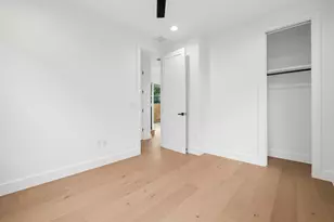 7706 Watson St, Austin, TX 78757 - Photo 17