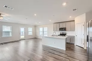 114 Torre Mileto Wy, Hutto, TX 78634 - Photo 3