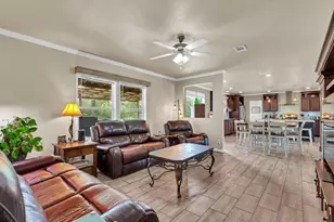 213 River Front Dr, Cedar Creek, TX 78612 - Photo 11