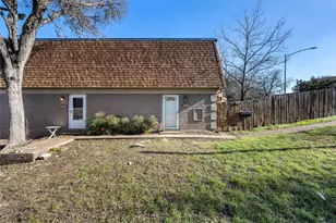 2304 Barton Village Cir, Austin, TX 78704 - Photo 1