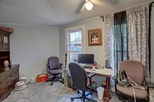 905 S Walnut St, Georgetown, TX 78626 - Photo 17